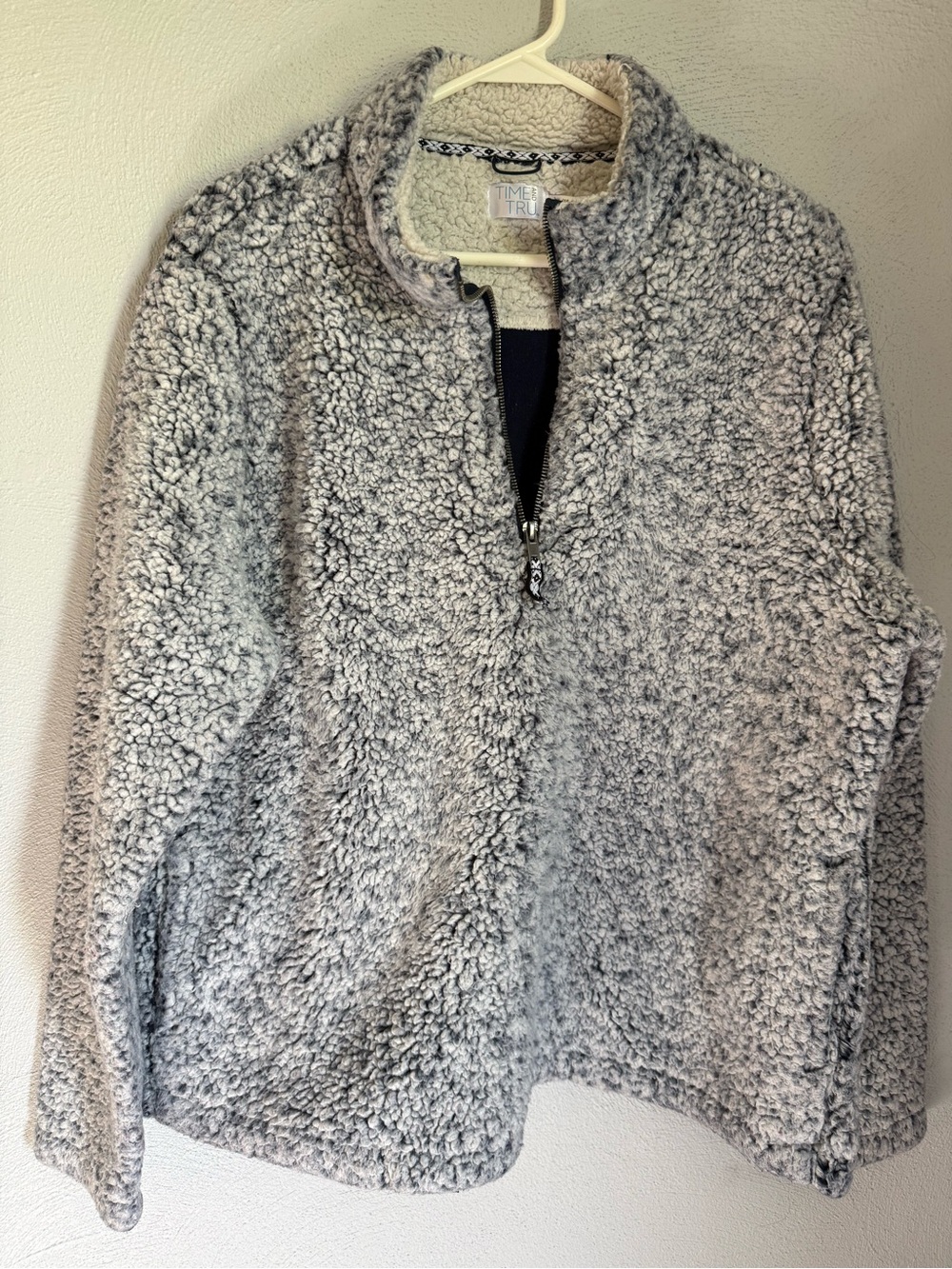 Time and Tru Navy and White Sherpa Half-Zip Pullover
